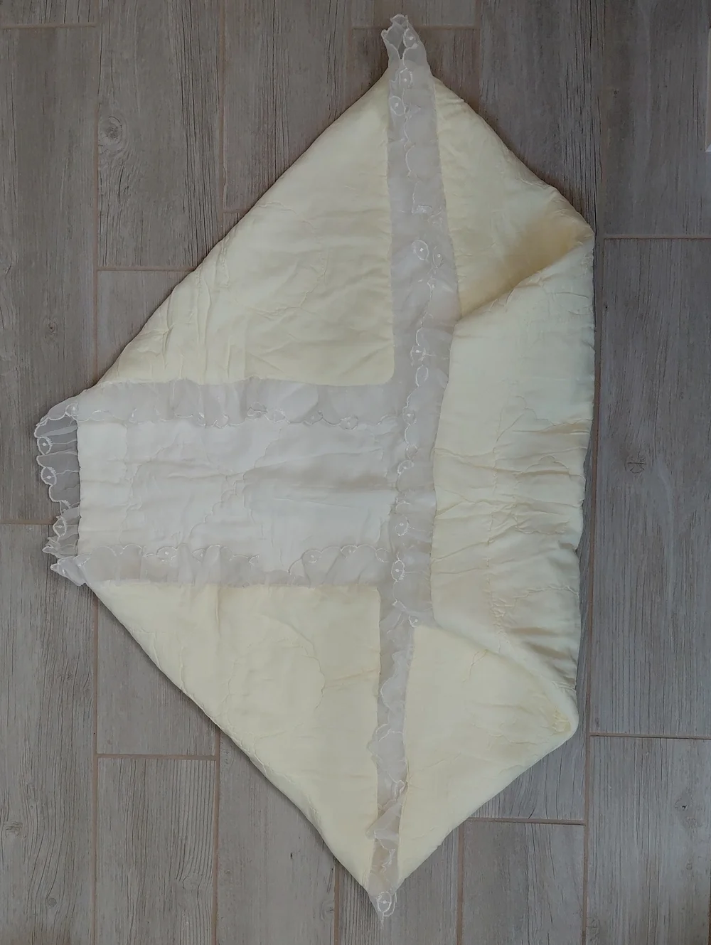 Vintage Quilted Satin Lace Ruffle Baby Crib Blanket